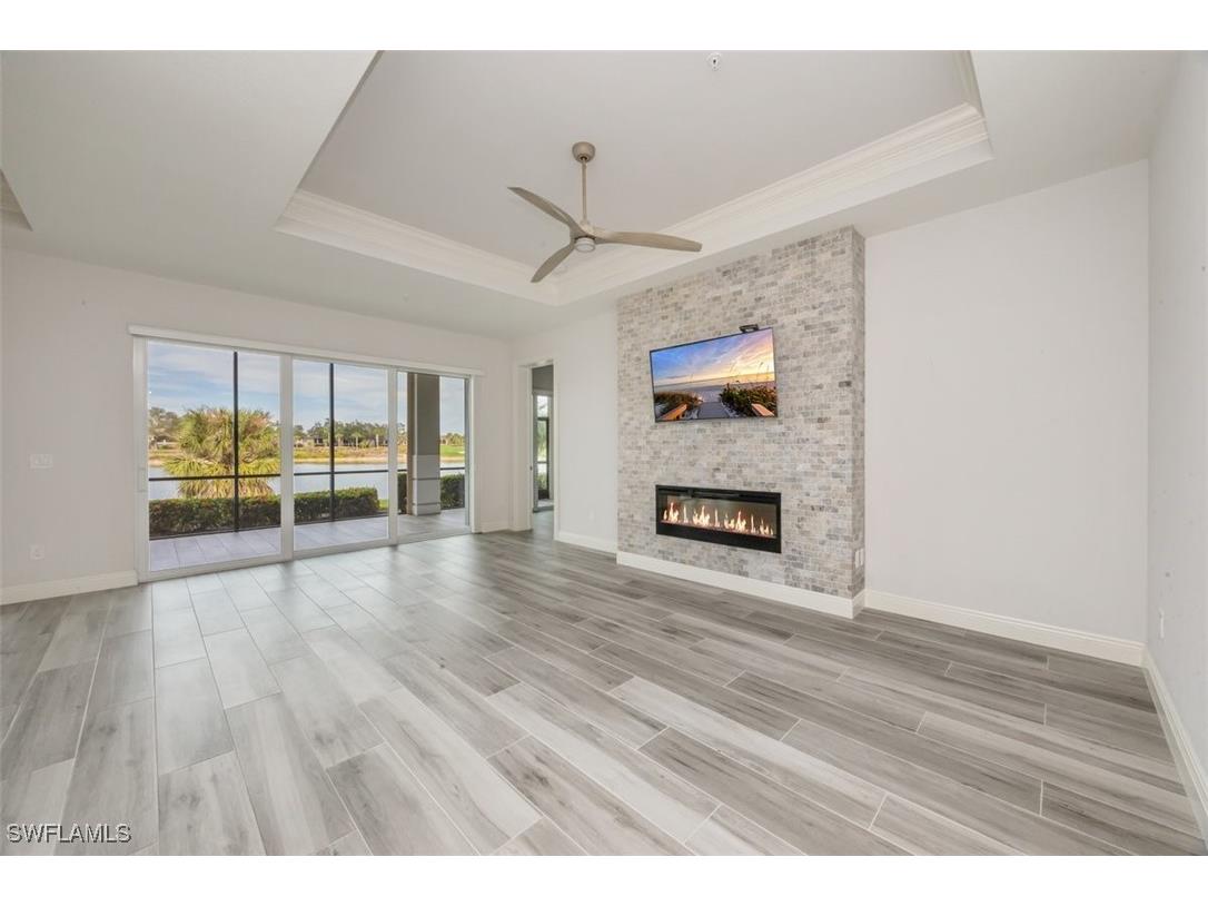 612 El Camino Real #101 Naples FL 34119 225078026 image5