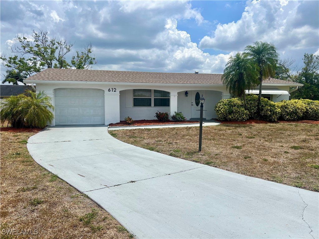 612 Grandview Court Lehigh Acres FL 33936 225044542 image1