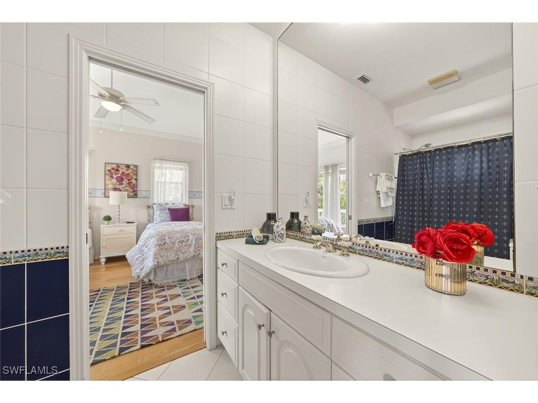 6120 Henderson Road Sanibel FL 33957 225057913 image33