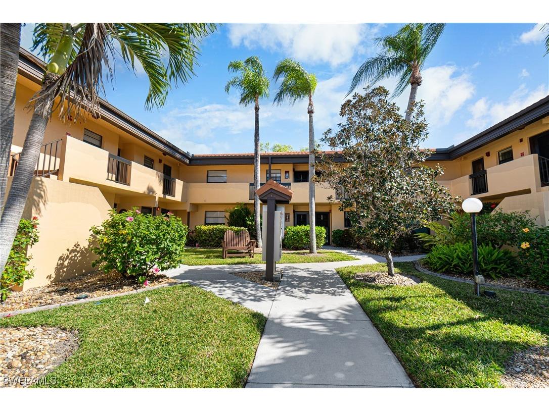 6120 Whiskey Creek Drive #403 Fort Myers FL 33919 224020866 image1