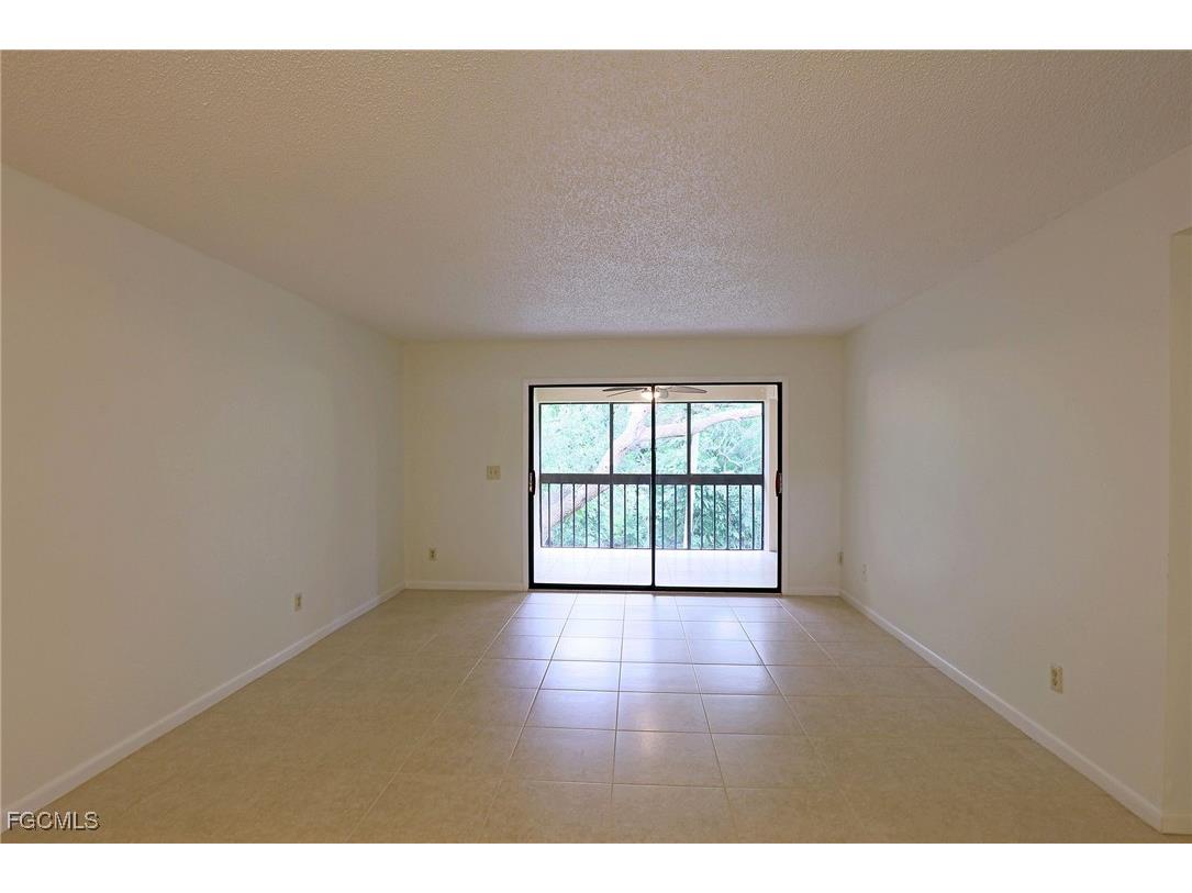 6120 Whiskey Creek Drive #409 Fort Myers FL 33919 2025014840 image3