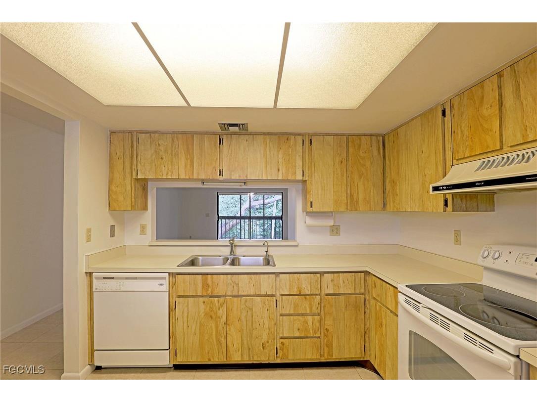 6120 Whiskey Creek Drive #409 Fort Myers FL 33919 2025014840 image7