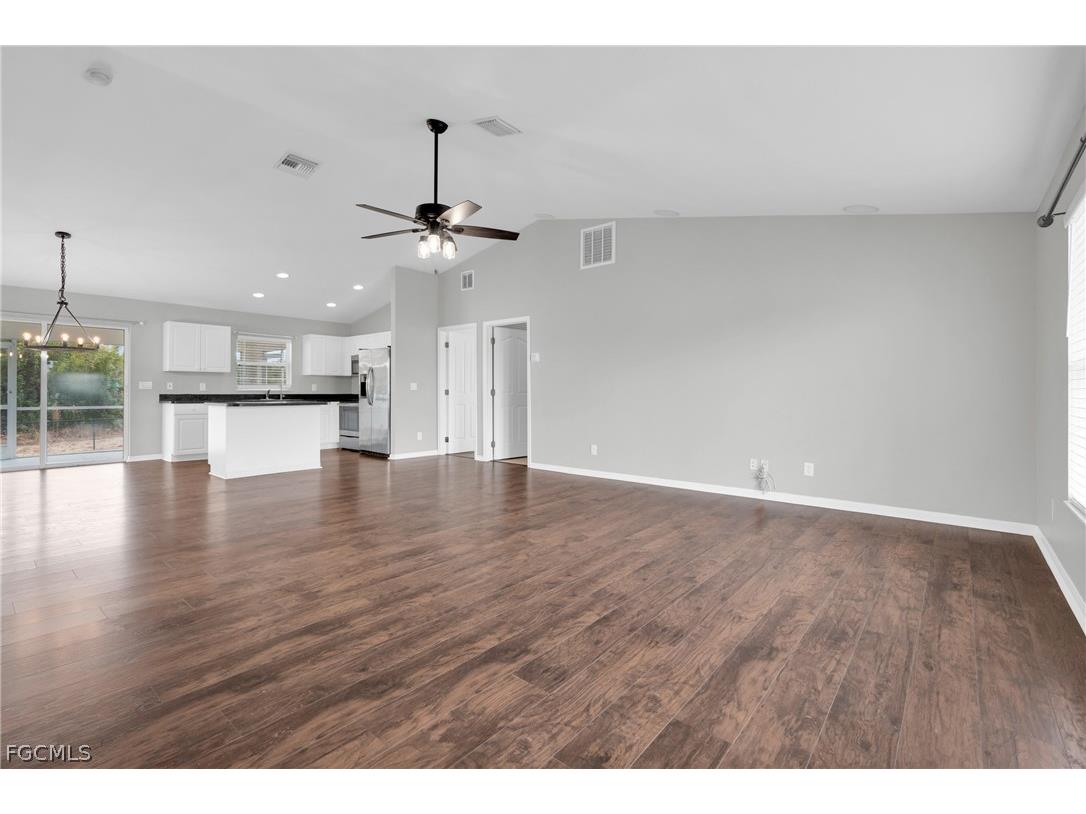 6121 Hutton Court Fort Myers FL 33905 2026005956 image11