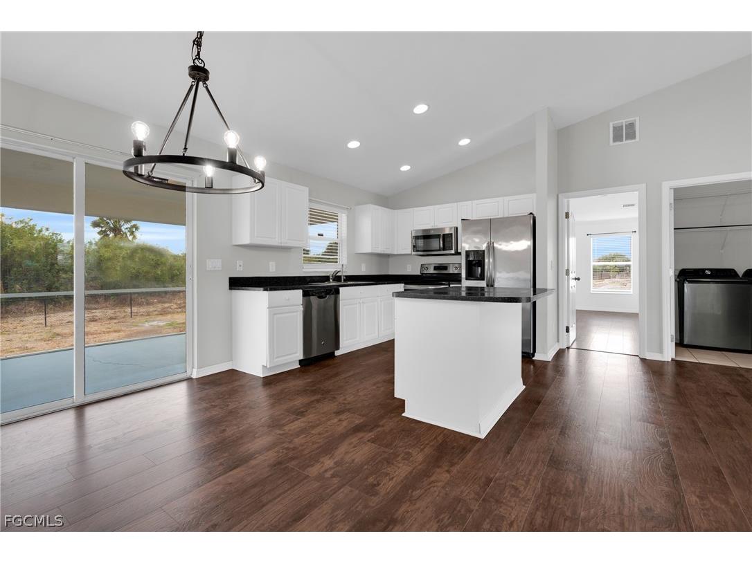 6121 Hutton Court Fort Myers FL 33905 2026005956 image5