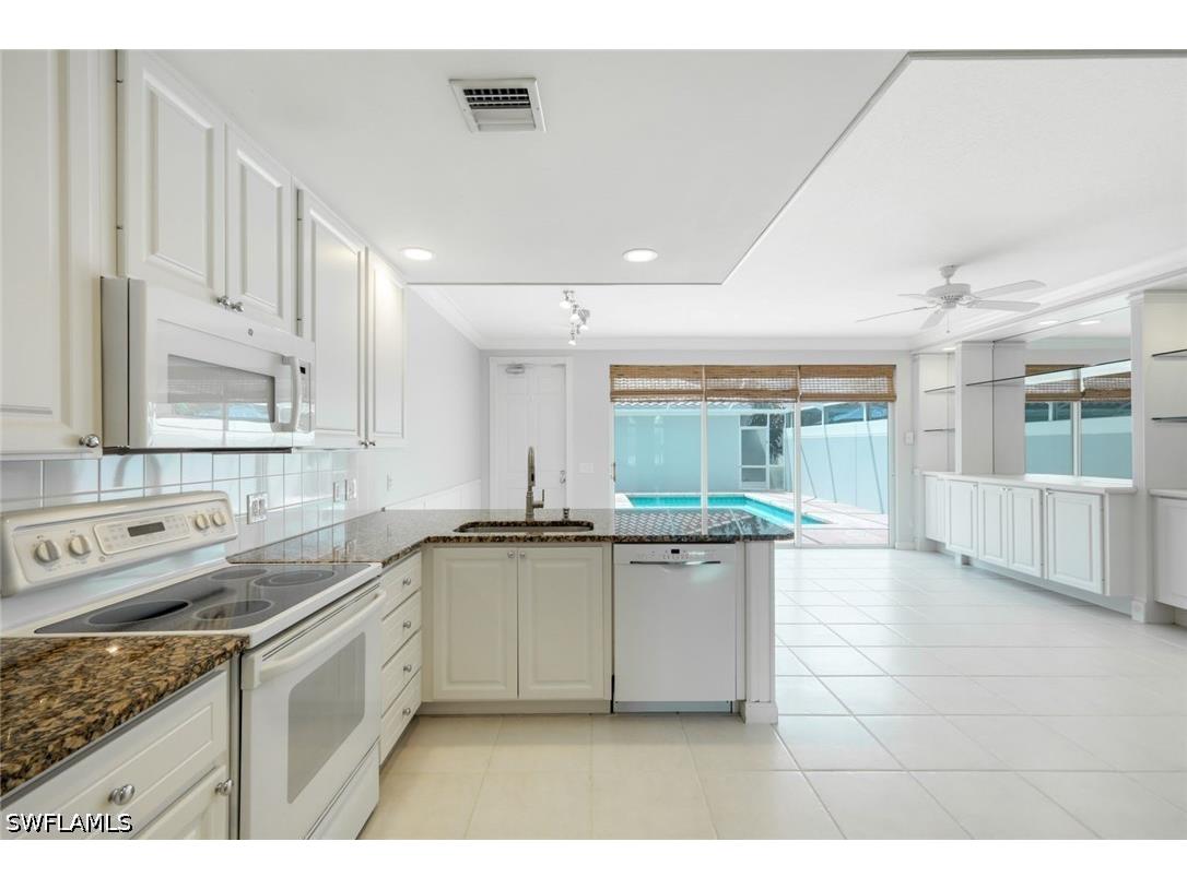 6124 Towncenter Circle Naples FL 34119 226017030 image6