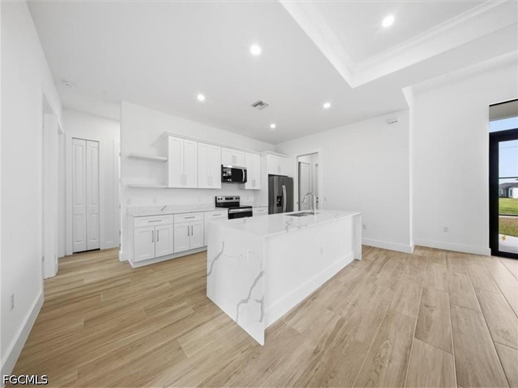 6125 Hershey Avenue Fort Myers FL 33905 2026023833 image3