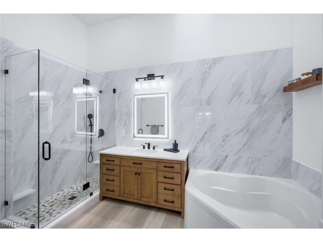 6125 Reserve Circle #1903 Naples FL 34119 226009556 image20