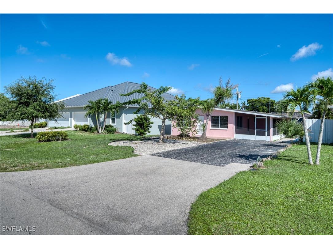613 107th Avenue N Naples FL 34108 225072352 image1