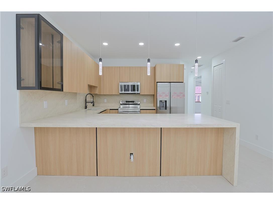 613/615 W 12th Street Lehigh Acres FL 33972 226015883 image9