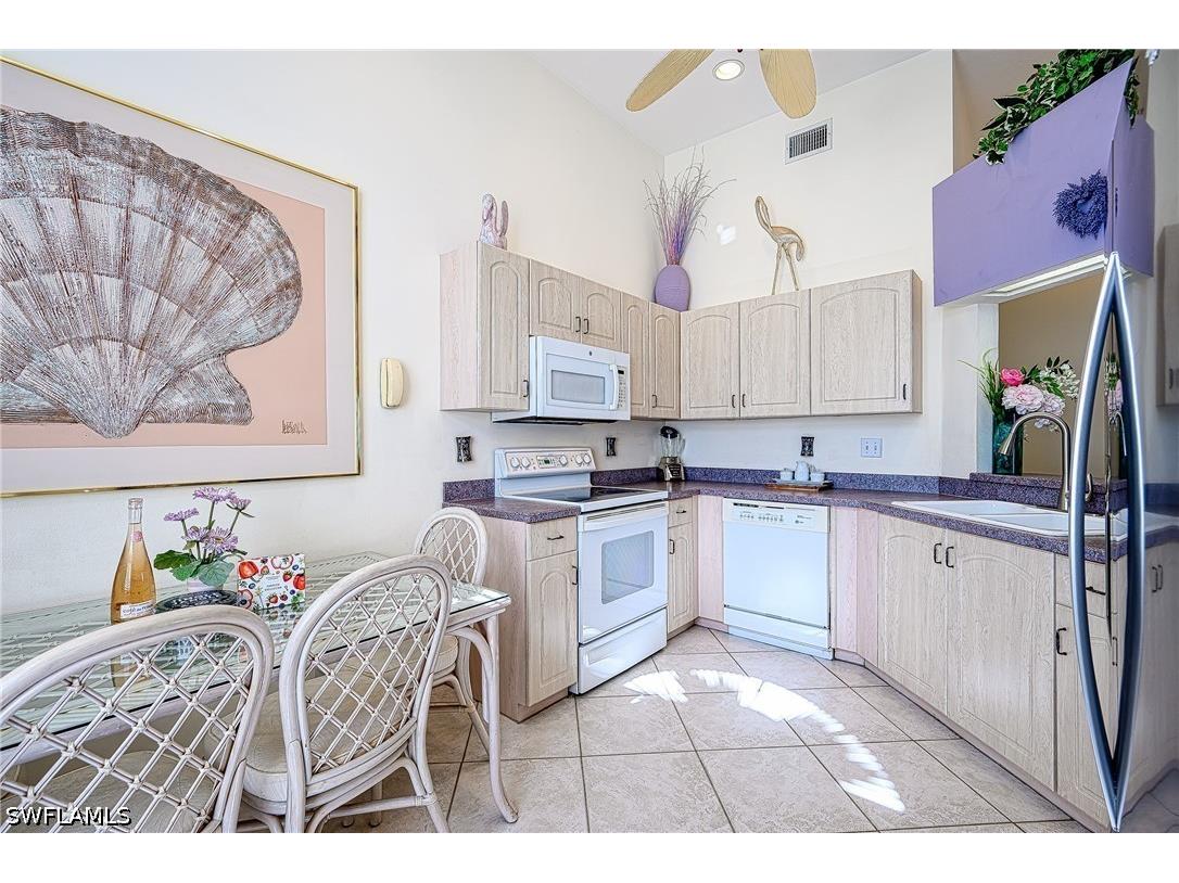 613 Beachwalk Circle #J Naples FL 34108 226021660 image13