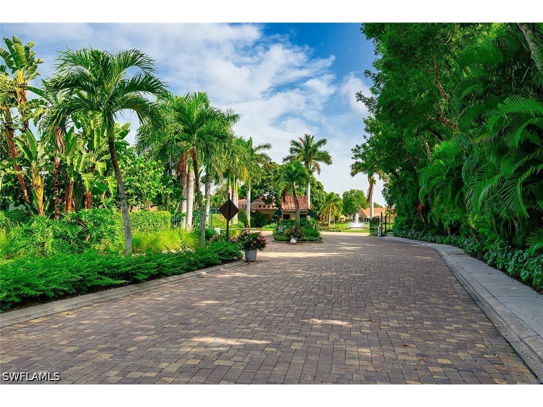 613 Beachwalk Circle #J Naples FL 34108 226021660 image30
