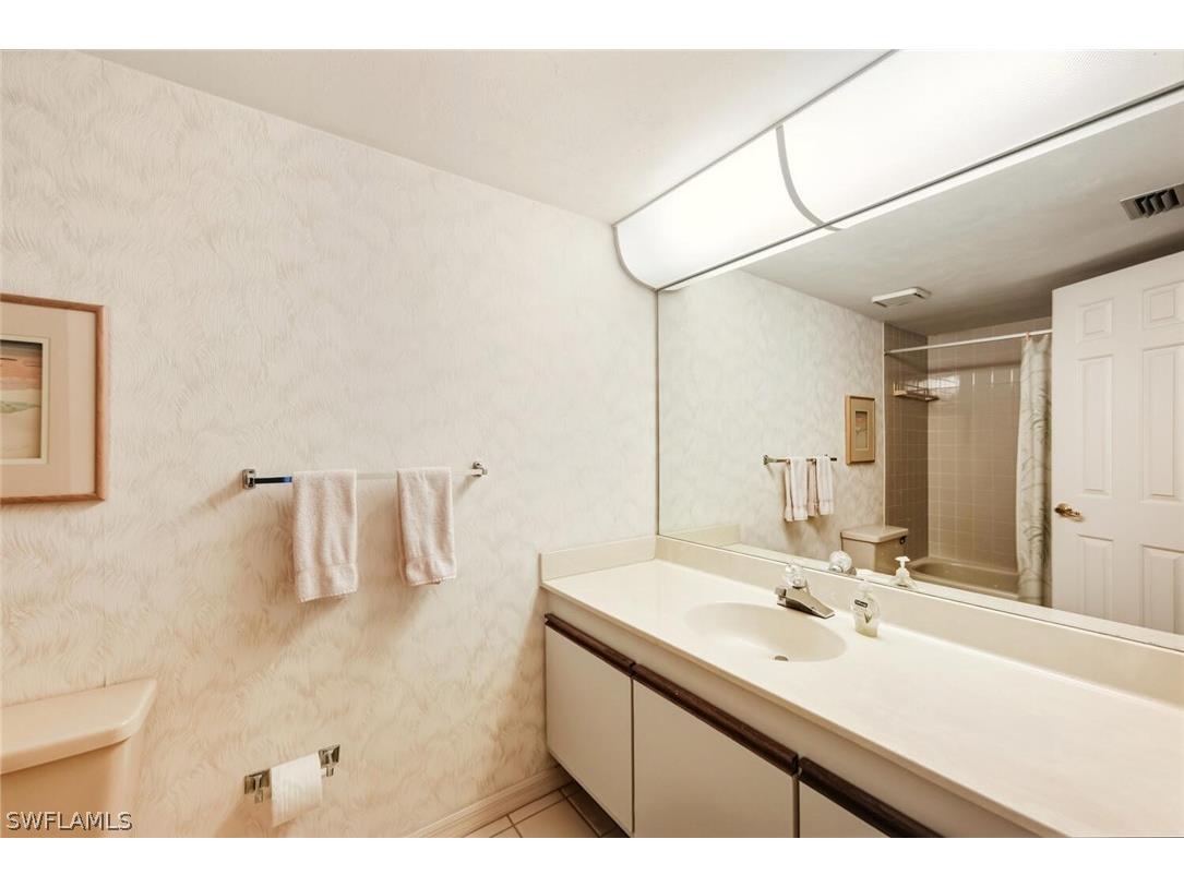 613 Beachwalk Circle #J-102 Naples FL 34108 226007011 image15