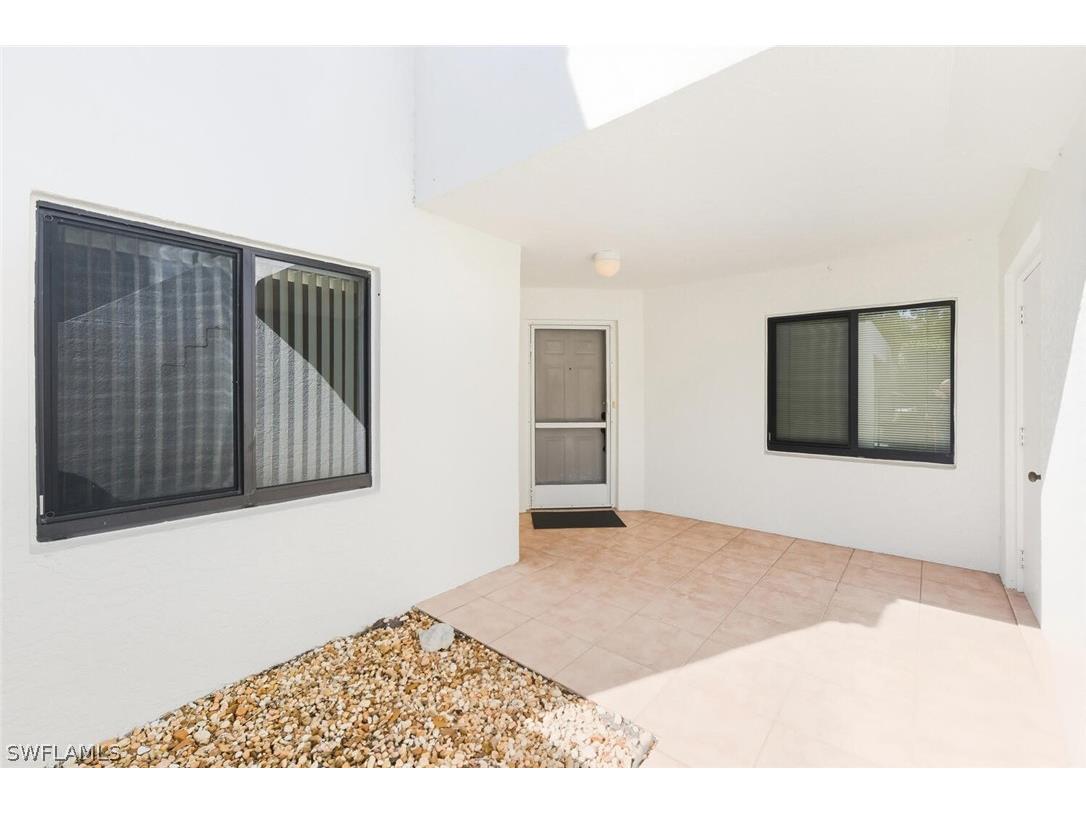 613 Beachwalk Circle #J-102 Naples FL 34108 226007011 image20