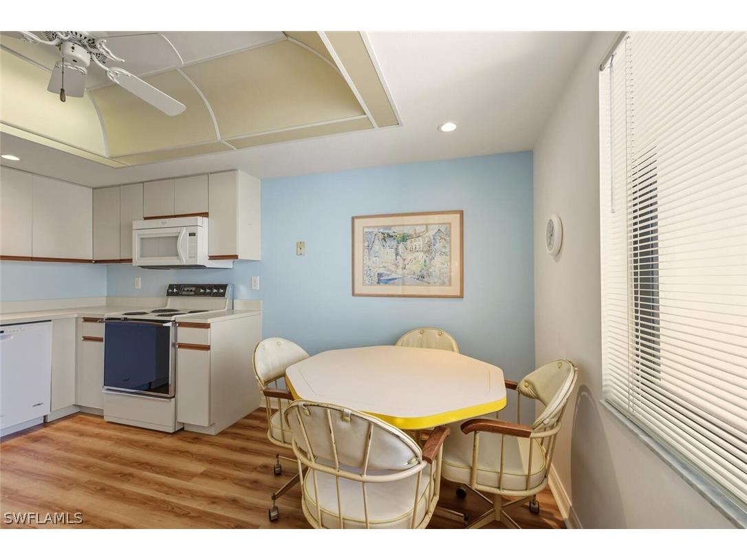 613 Beachwalk Circle #J-102 Naples FL 34108 226007011 image9