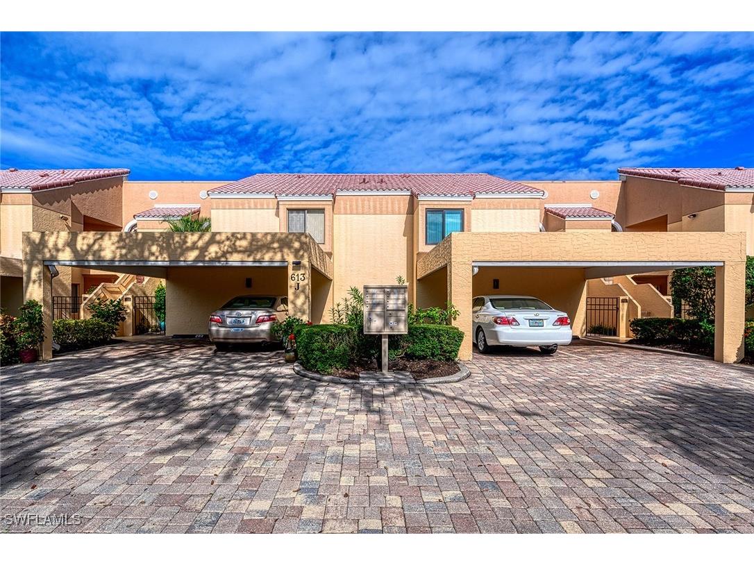 613 Beachwalk Circle #J-204 Naples FL 34108 225071602 image11