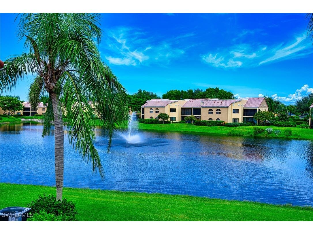613 Beachwalk Circle #J-204 Naples FL 34108 225071602 image2