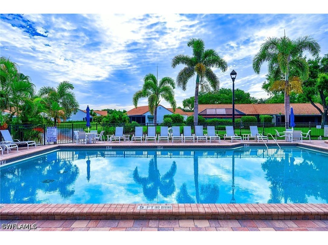 613 Beachwalk Circle #J-204 Naples FL 34108 225071602 image37