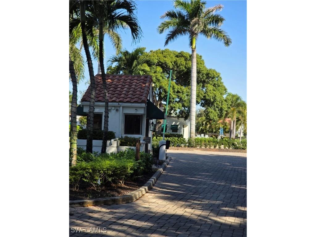 613 Beachwalk Circle #J101 Naples FL 34108 225076575 image2