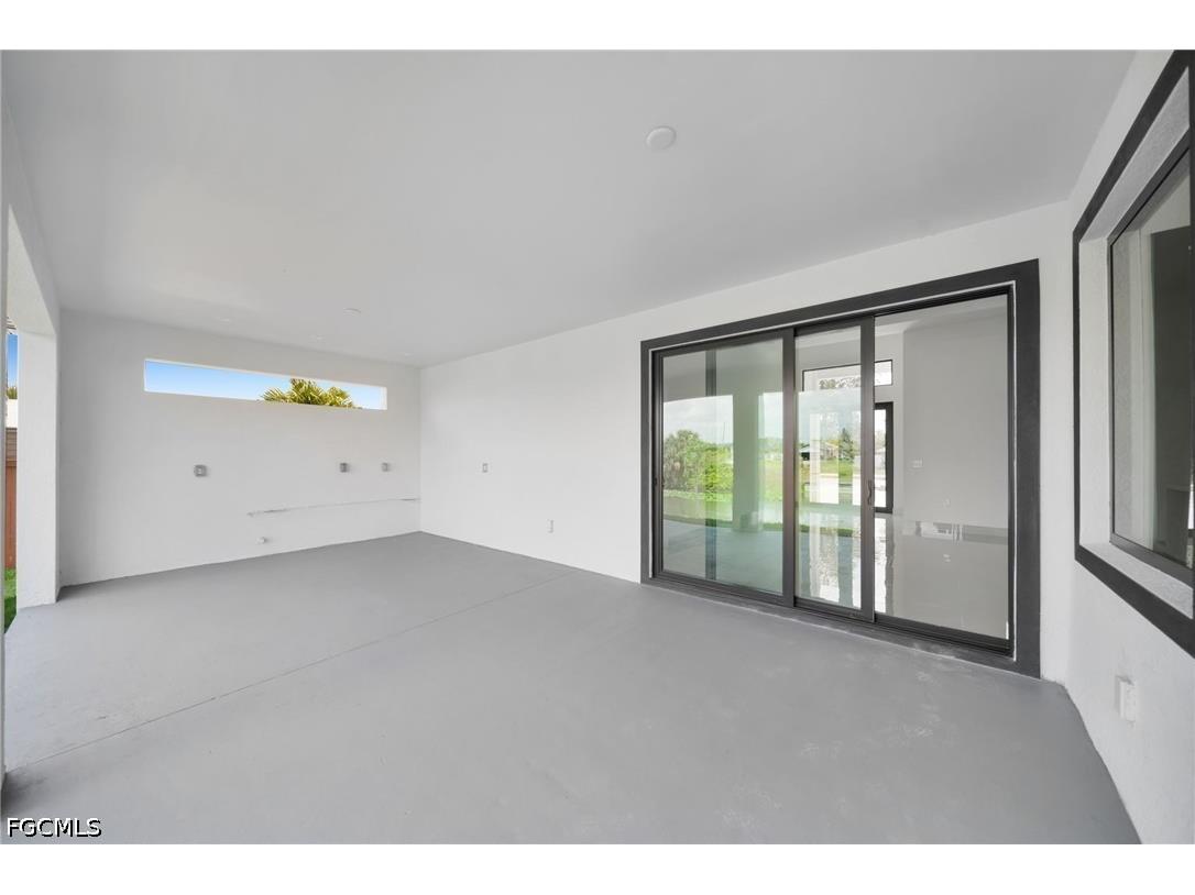 613 Gleason Parkway Cape Coral FL 33914 2026012378 image37