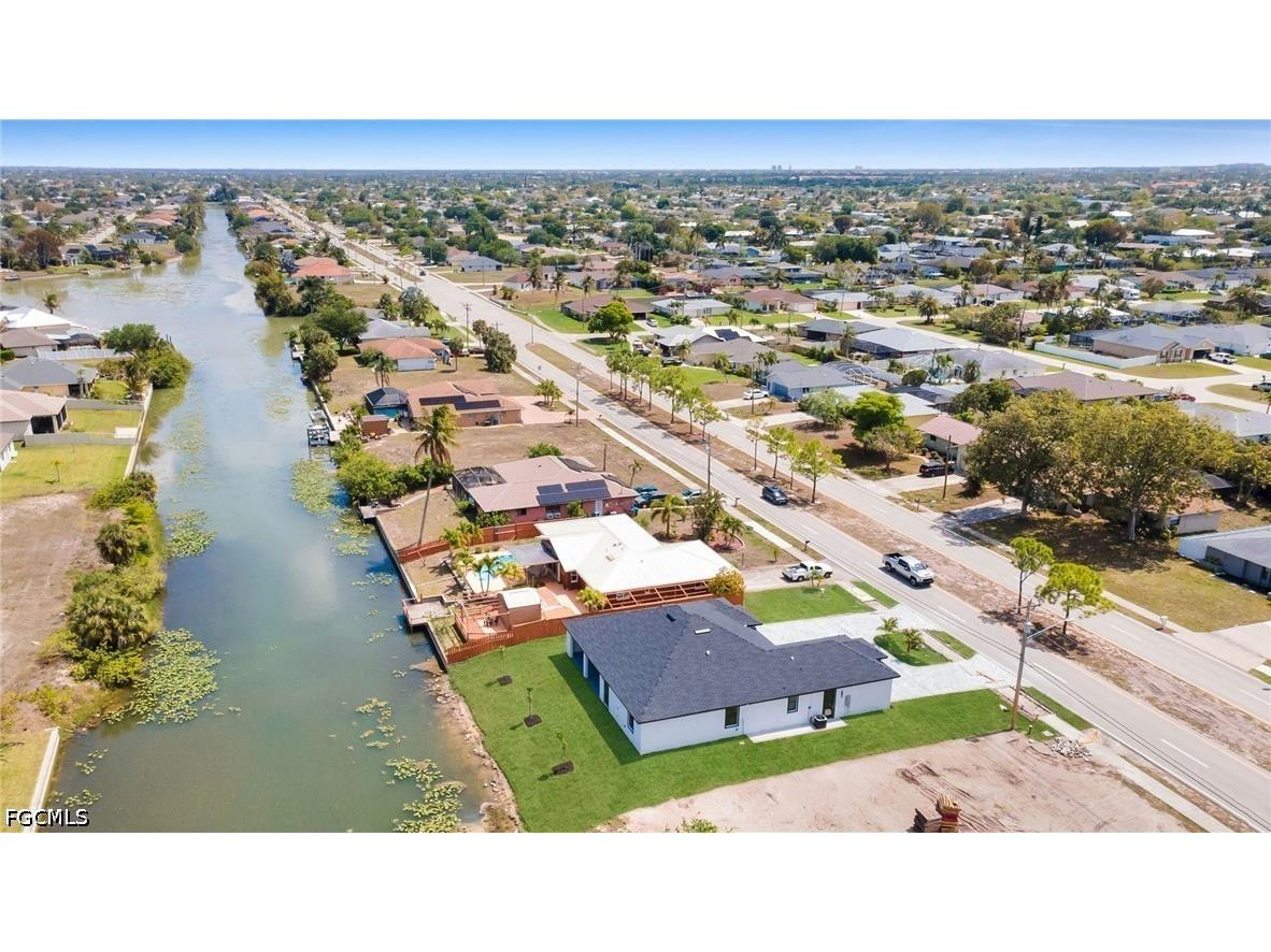 613 Gleason Parkway Cape Coral FL 33914 2026012378 image45