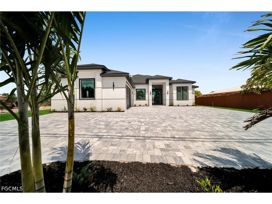 613 Gleason Parkway Cape Coral FL 33914 2026012378 image5