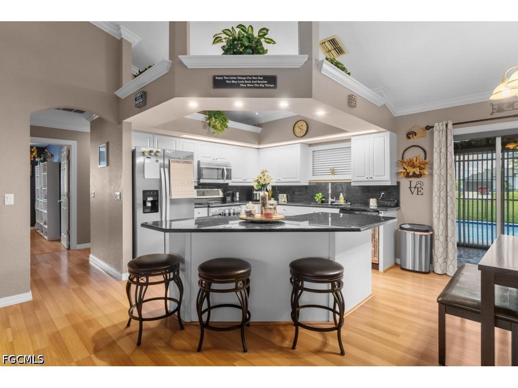 613 NW 14th Terrace Cape Coral FL 33993 2026024364 image10
