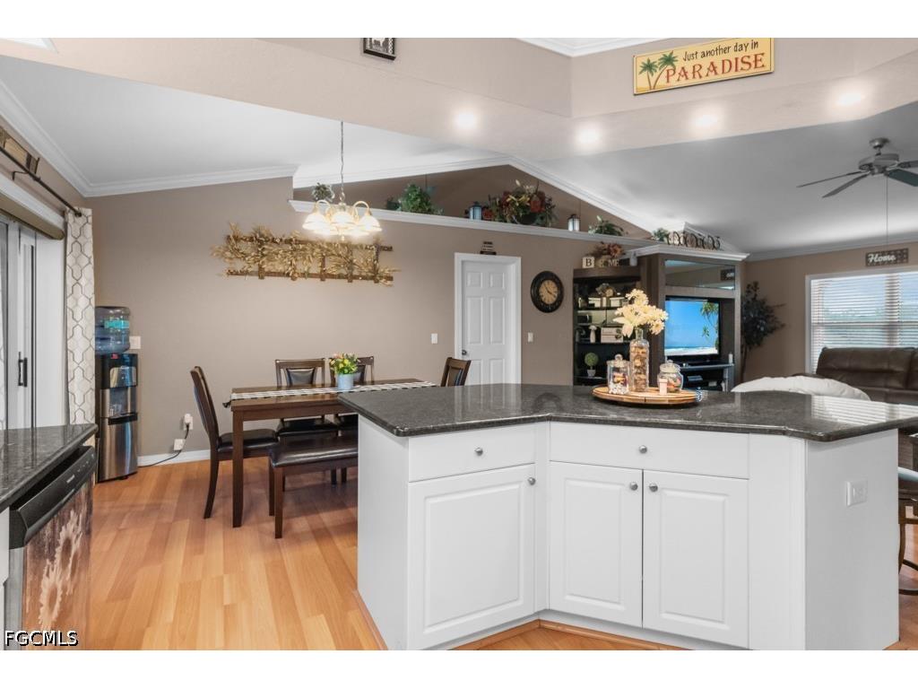 613 NW 14th Terrace Cape Coral FL 33993 2026024364 image14