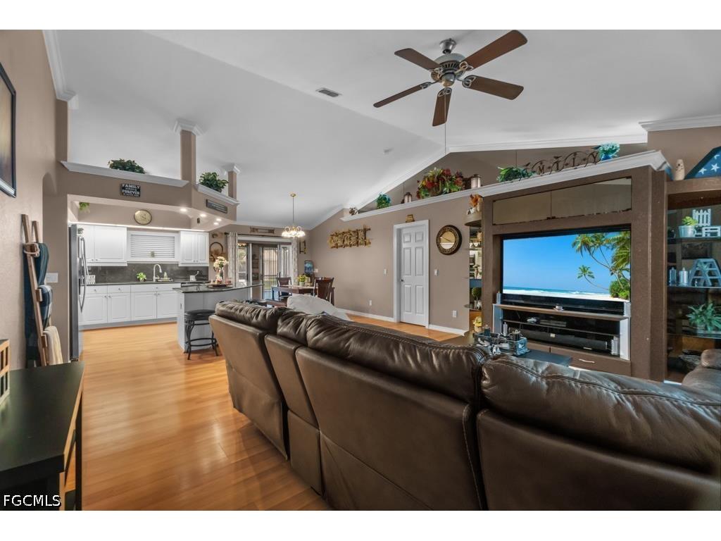 613 NW 14th Terrace Cape Coral FL 33993 2026024364 image16