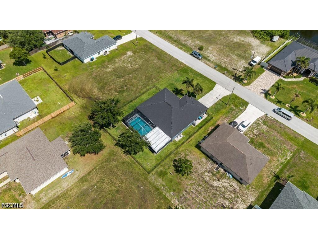 613 NW 14th Terrace Cape Coral FL 33993 2026024364 image3