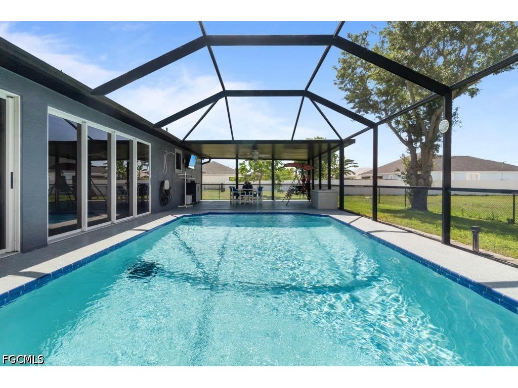 613 NW 14th Terrace Cape Coral FL 33993 2026024364 image4