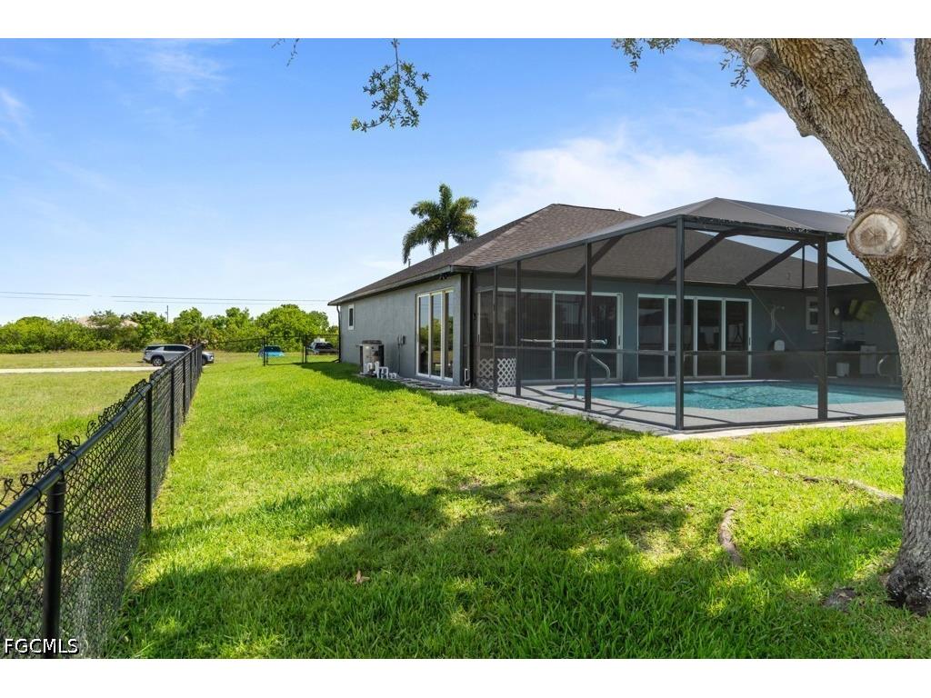 613 NW 14th Terrace Cape Coral FL 33993 2026024364 image45