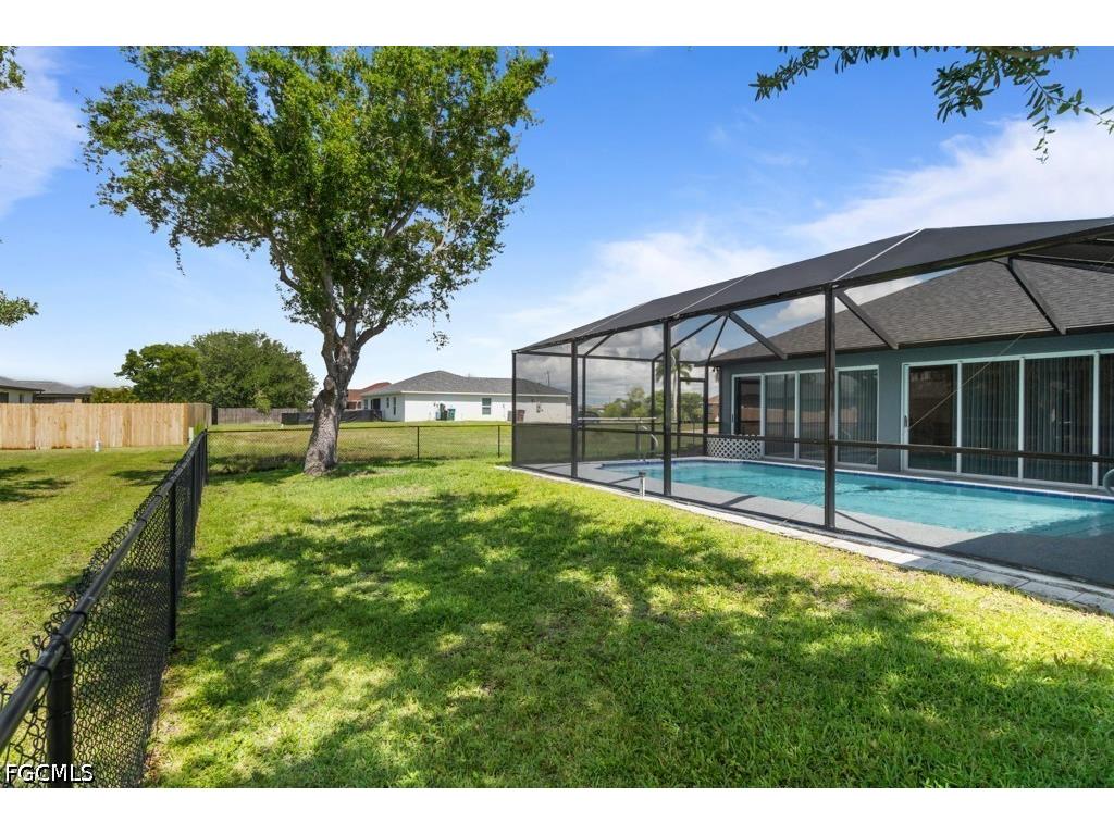 613 NW 14th Terrace Cape Coral FL 33993 2026024364 image48