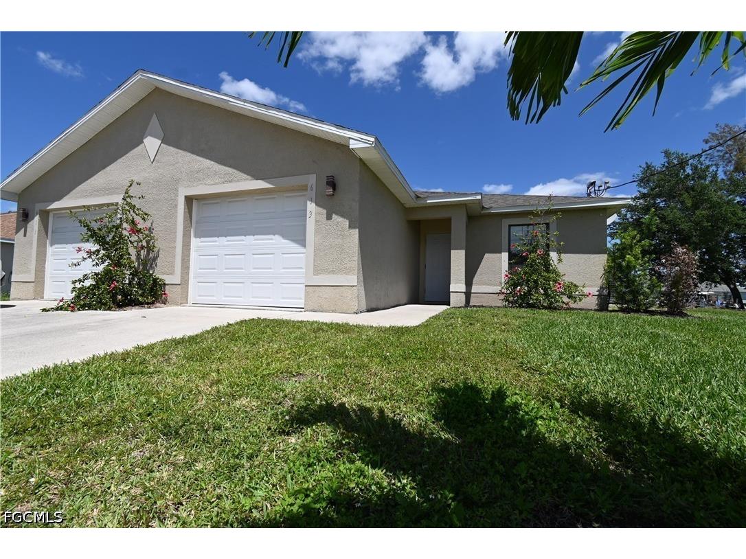 613 SE 14th Street Cape Coral FL 33990 2026020645 image1
