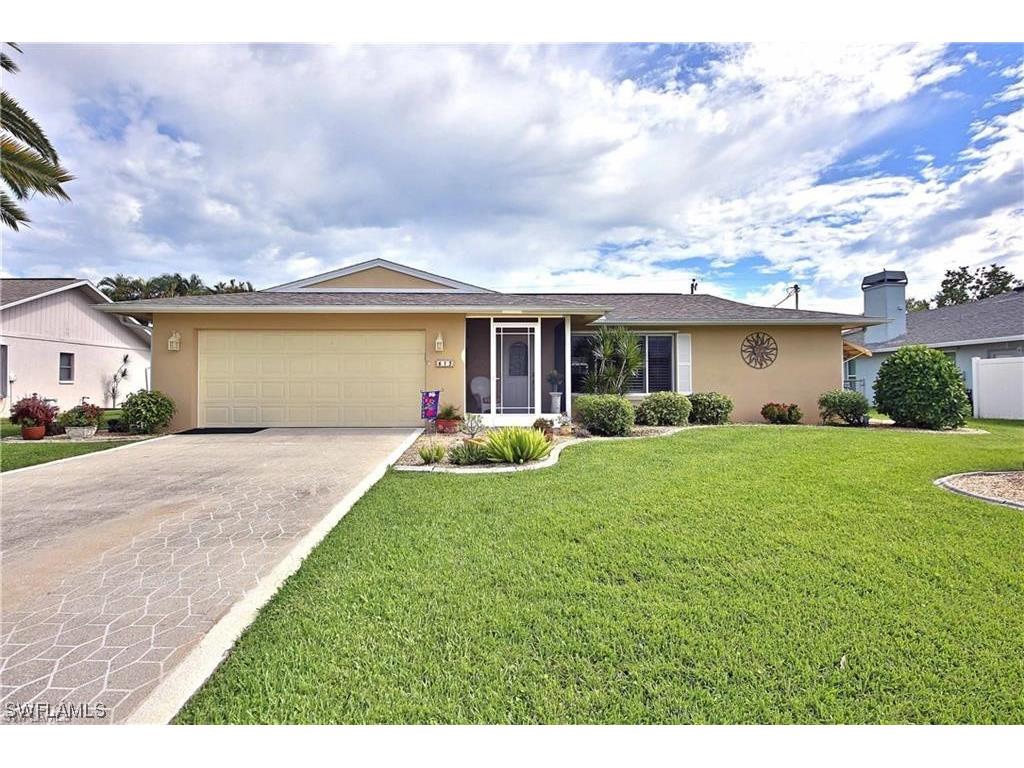 613 SE 35th Terrace Cape Coral FL 33904 223034385 image1