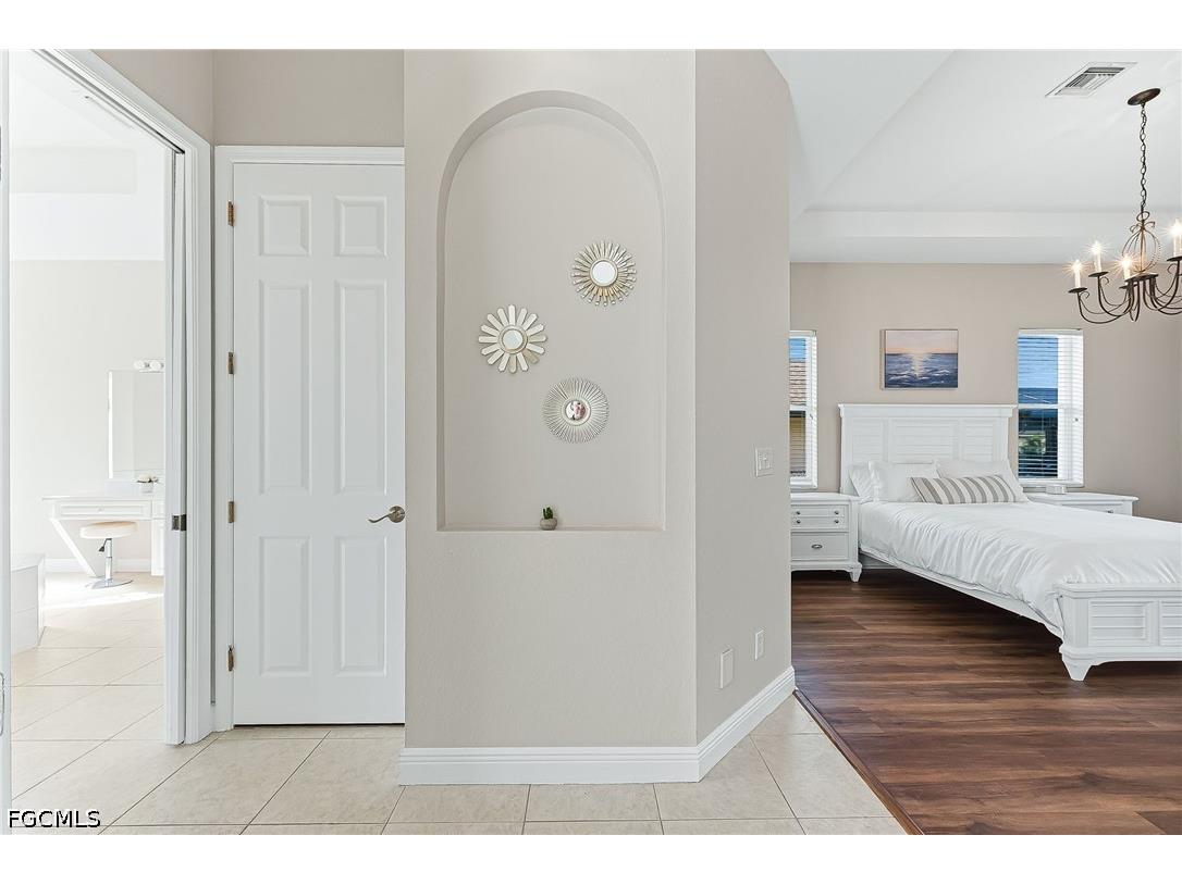 613 SE 4th Place Cape Coral FL 33990 2026023055 image21