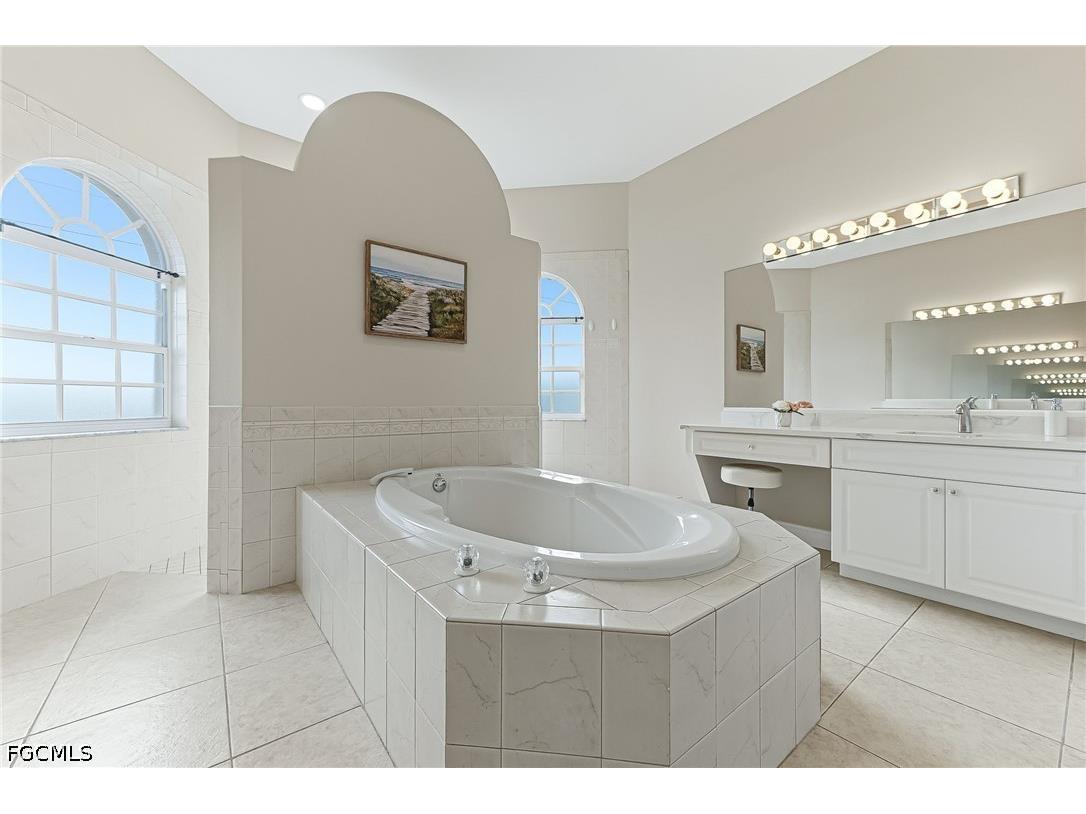 613 SE 4th Place Cape Coral FL 33990 2026023055 image26