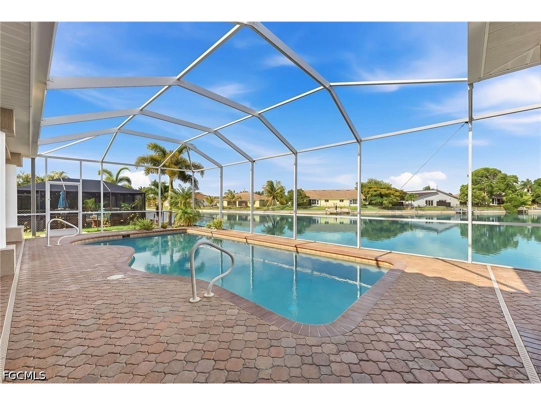 613 SE 4th Place Cape Coral FL 33990 2026023055 image36