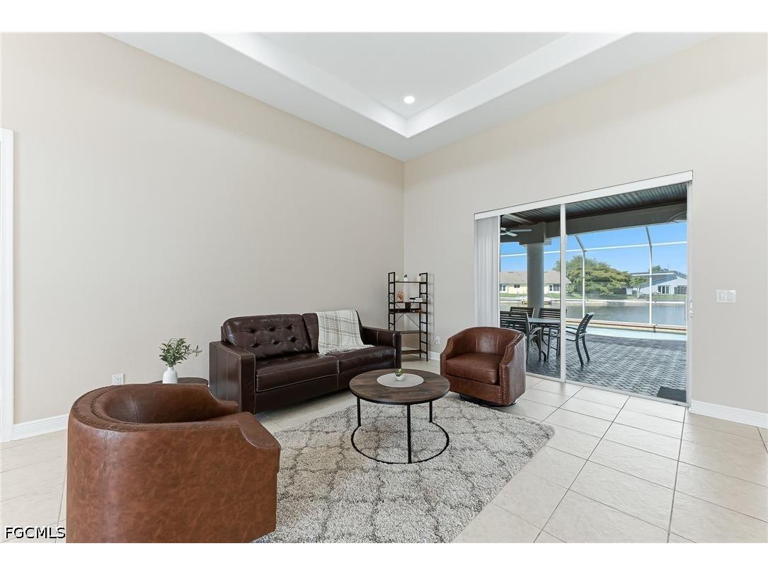 613 SE 4th Place Cape Coral FL 33990 2026023055 image4
