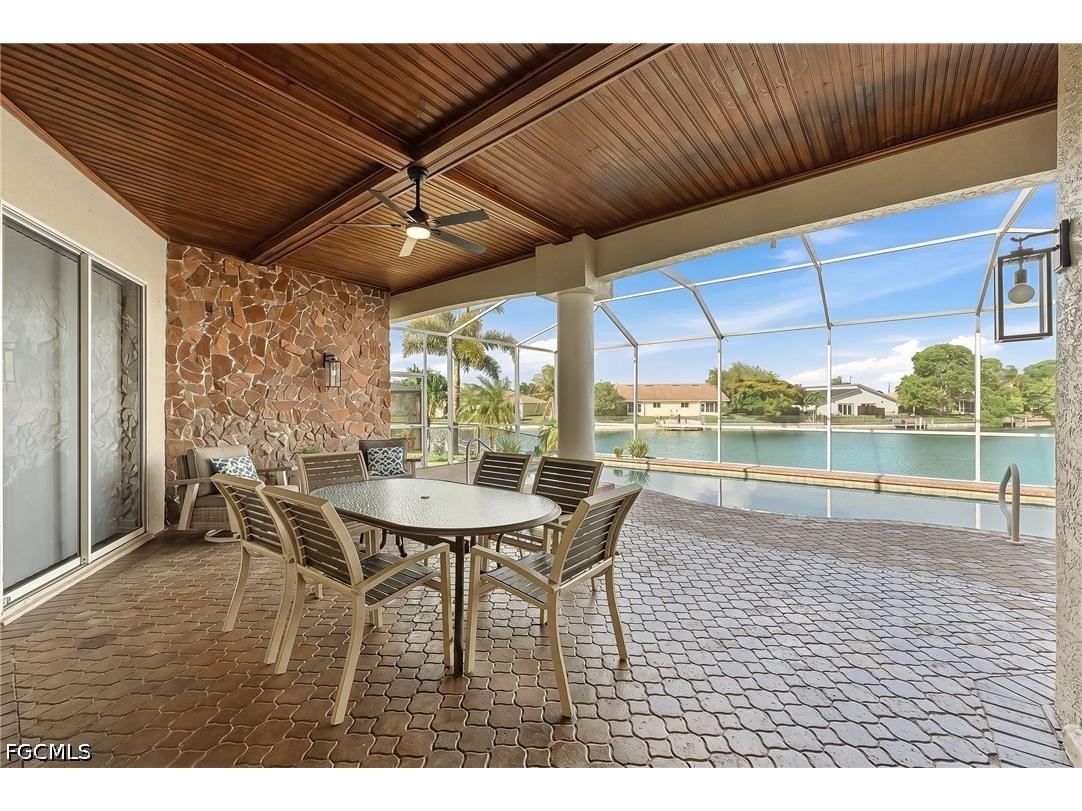 613 SE 4th Place Cape Coral FL 33990 2026023055 image40