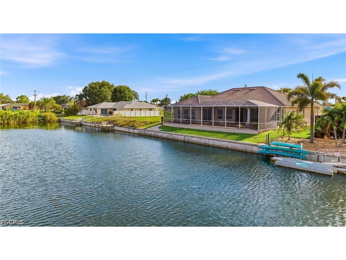 613 SE 4th Place Cape Coral FL 33990 2026023055 image43