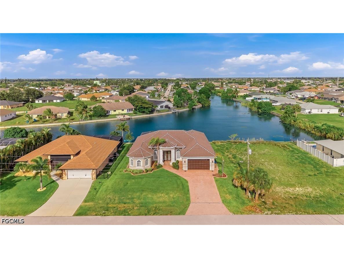 613 SE 4th Place Cape Coral FL 33990 2026023055 image44