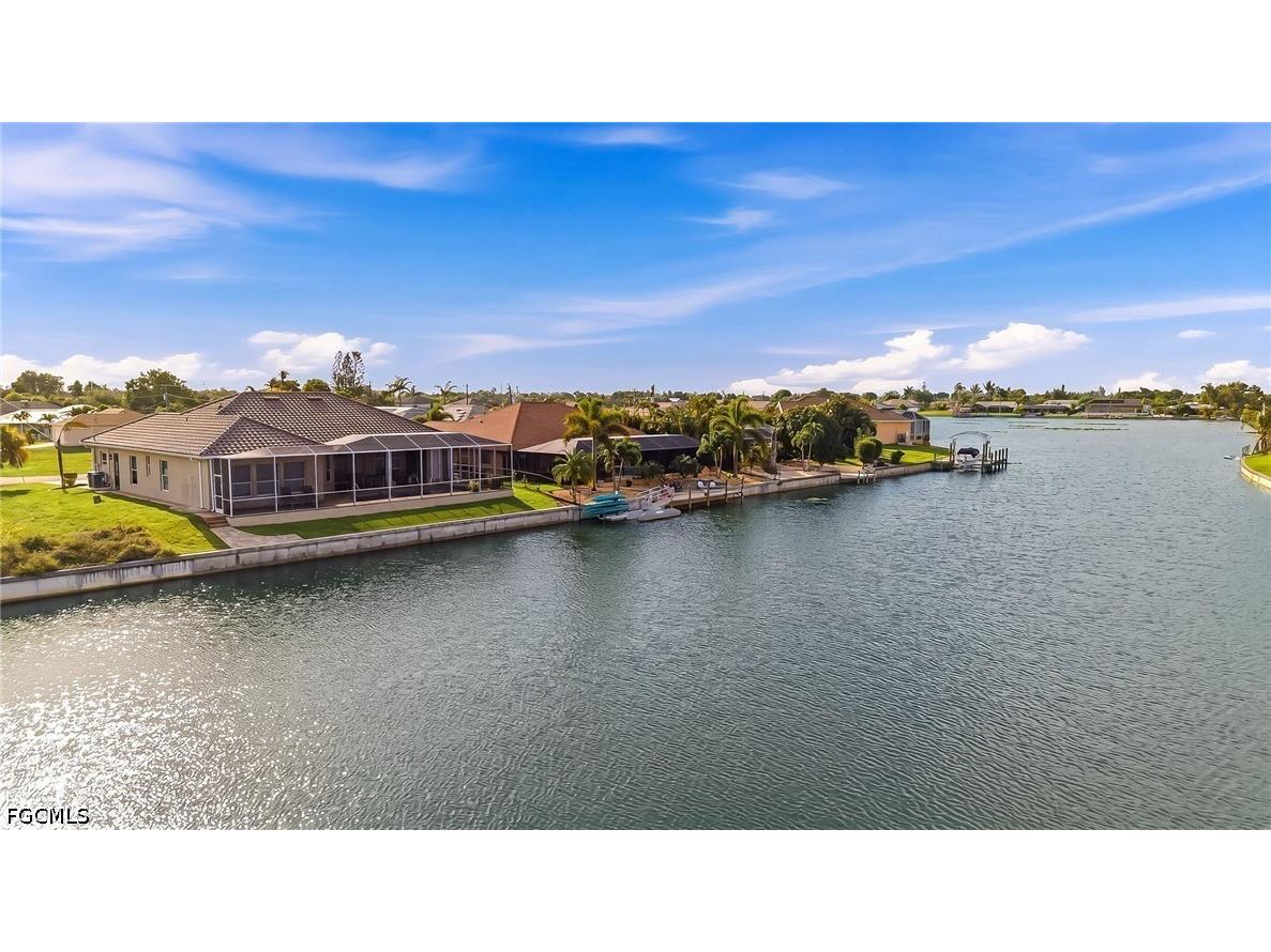 613 SE 4th Place Cape Coral FL 33990 2026023055 image48