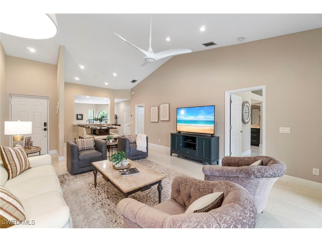 613 Serendipity Drive #613 Naples FL 34108 226000562 image8