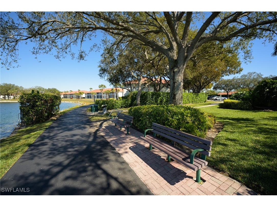 613 Squire Circle #204 Naples FL 34104 226005088 image27