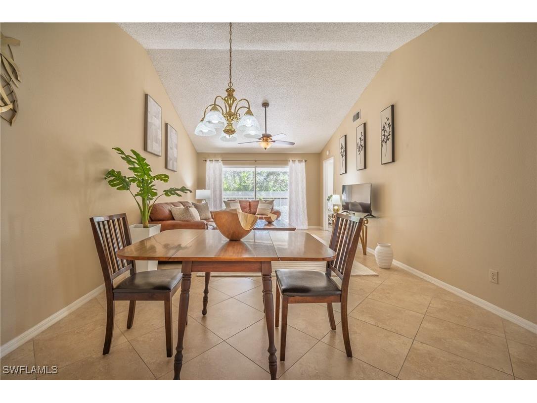 613 Squire Circle #204 Naples FL 34104 226005088 image7