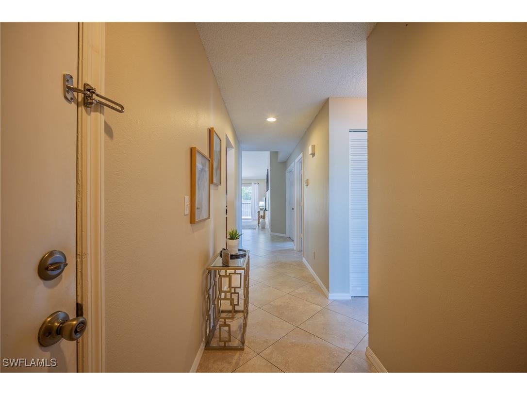 613 Squire Circle #204 Naples FL 34104 226005088 image9