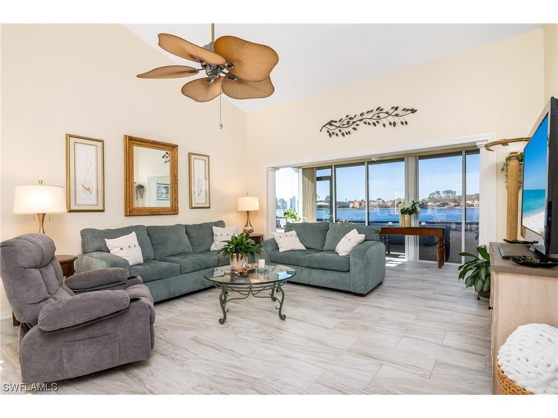 613 Windsor Square #101 Naples FL 34104 224009455 image1