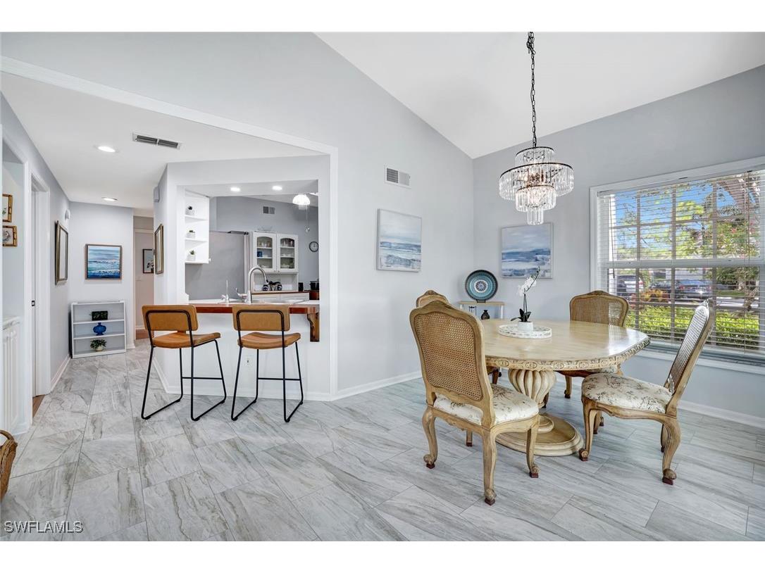 613 Windsor Square #101 Naples FL 34104 225074611 image3