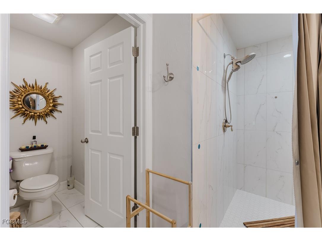 6131 Arbor Avenue Fort Myers FL 33905 2025004781 image15