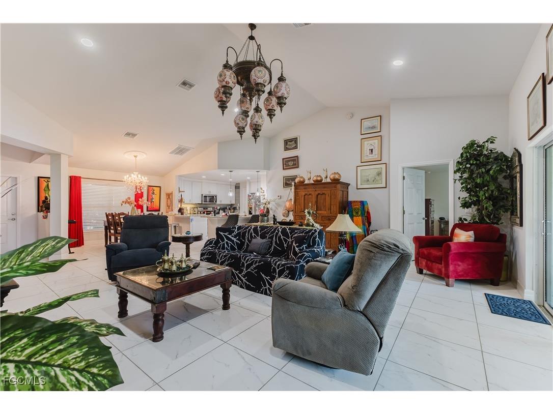 6131 Arbor Avenue Fort Myers FL 33905 2025004781 image6